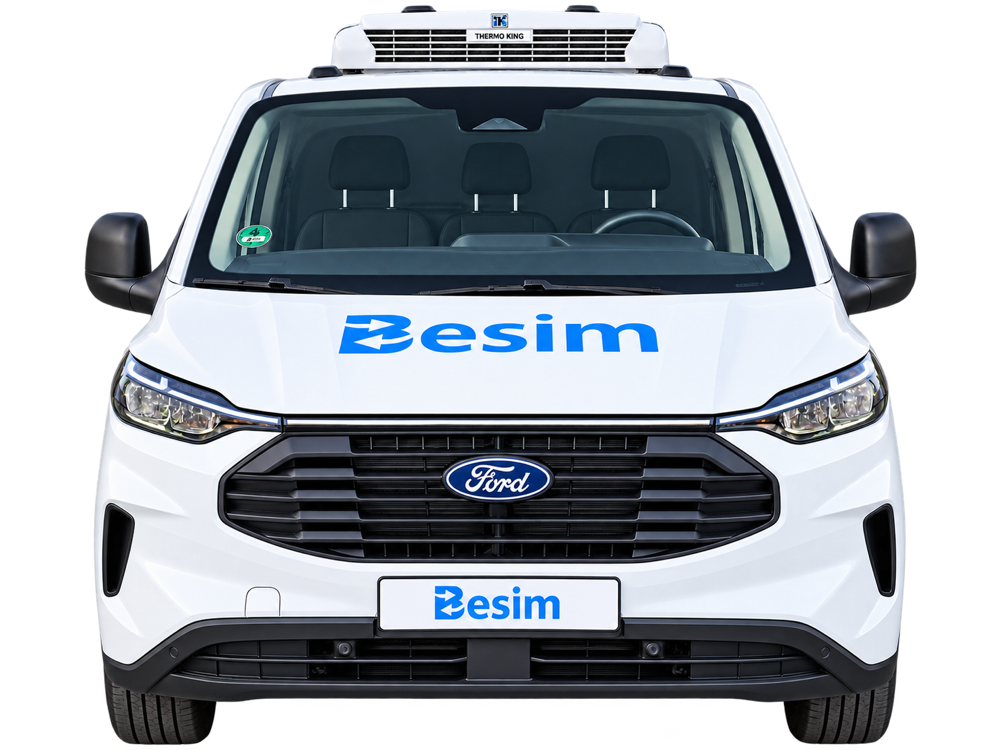 Frontansicht des Besim Transportfahrzeugs